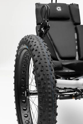 AZUB FAT recumbent trike fat tire and drivetrain detail