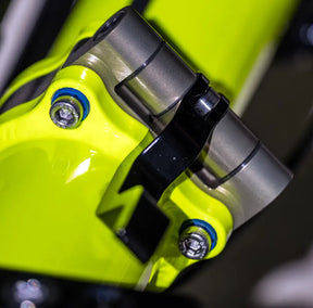 AZUB Ti-FLY 20 front suspension shock and titanium pivot hardware