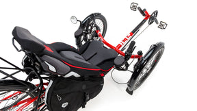 ICE Sprint X Tour seat and handlebars close up