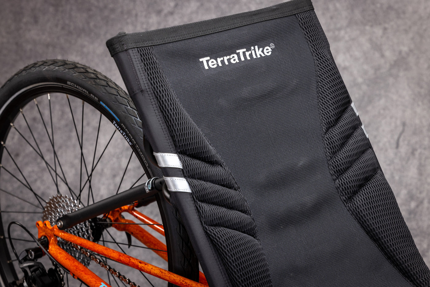 Extended seat pan on the Gran Tourismo e+