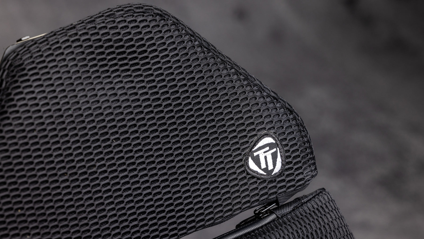 Sport Touring seat on the GTS e+